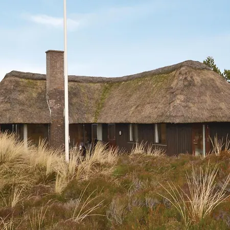 Two-bedroom Holiday In Vakantiehuis Oksbøl